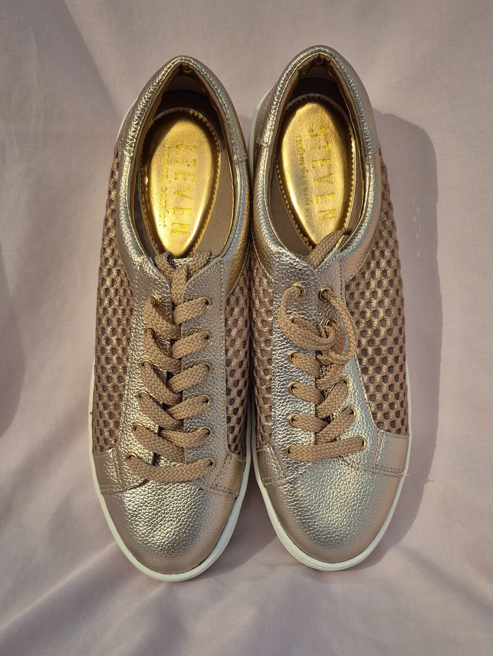 NWOT Steven Rose Gold Metallic Women's Lace-Up Sneakers
